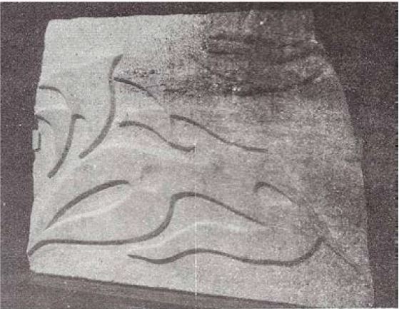 Carmen Raurich-Saba, El día en que los peces soñaran ser pájaros, talla directa en mármol.