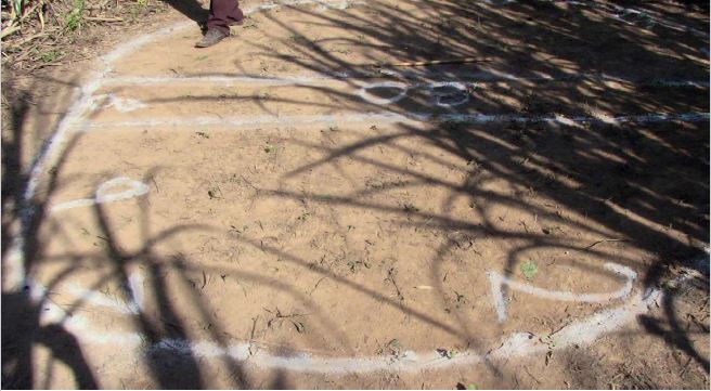 El maestro Anan�as Caniqu� y su reglamento del circo