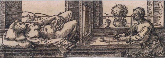 Dibujante representando en perspectiva a una mujer reclinada.