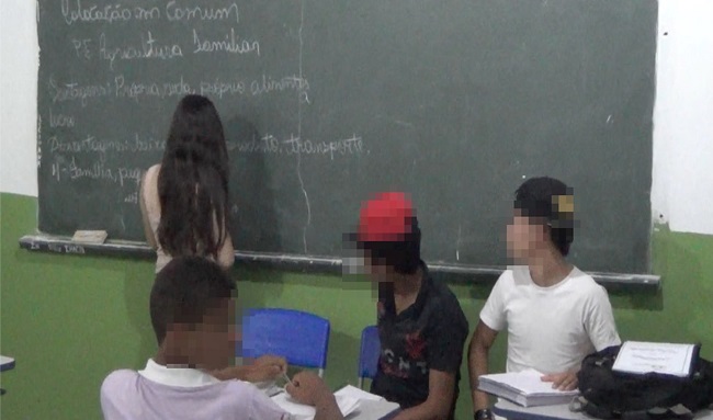 &ndash; Coloca&ccedil;&atilde;o em comum &ndash; didatiza&ccedil;&atilde;o*