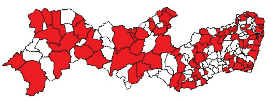Spatial
distribution of 94 Pernambuco municipalities with meteorological stations used
in this study.