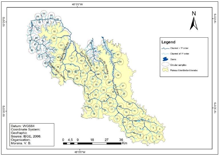 Sampling of Uberlândia-Uberaba plateau and surrounding areas drainage network.