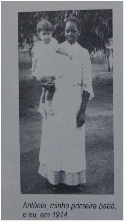 -A menina Beatriz B. Martins e sua primeira babá.