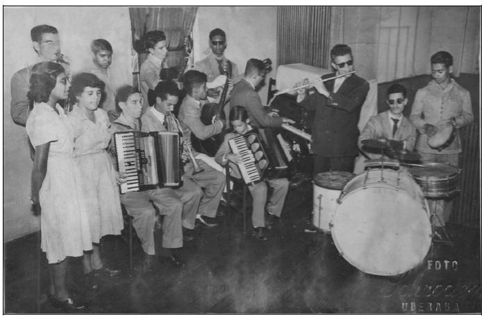 Conjunto musical dos alunos do ICBC.