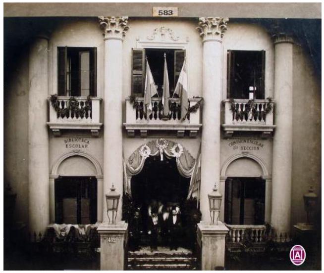 Vista de una de las 14 escuelas inauguradas por Julio A. Roca en 1884.