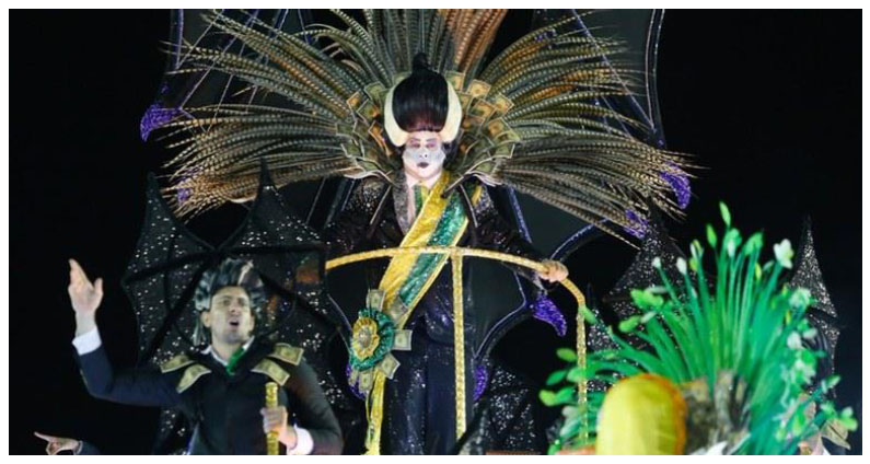 O vampiro neoliberal com sua faixa presidencial. Foto: Marcos Serra Lima/G1.