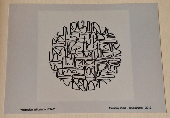 &ldquo;Narraci&oacute;n articulada n. 147&rdquo;. Alambre sobre tela, 100 x 100 cm.
