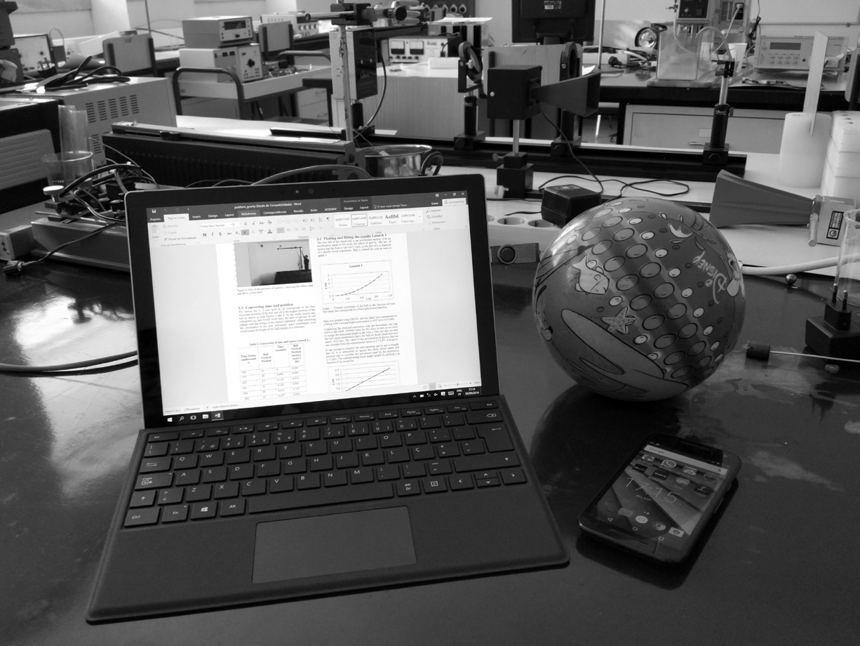 Smartphone, computer and ball (source: taken by the authors)
