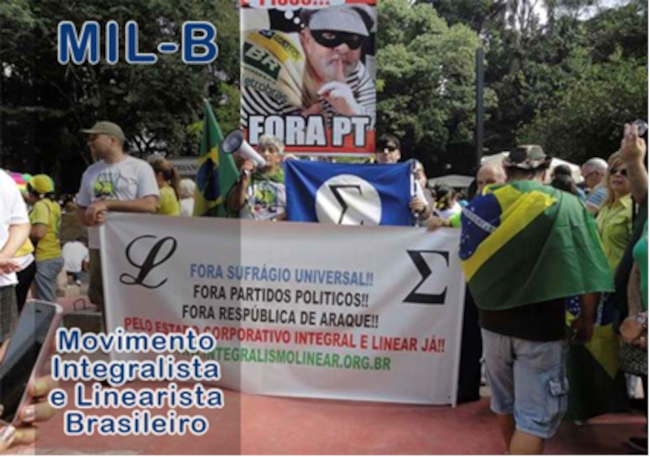 Manifesta��o de neointegralista contra institui��es da Rep�blica