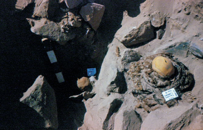 Cementerio Az-75, cuerpos 2 y 3.