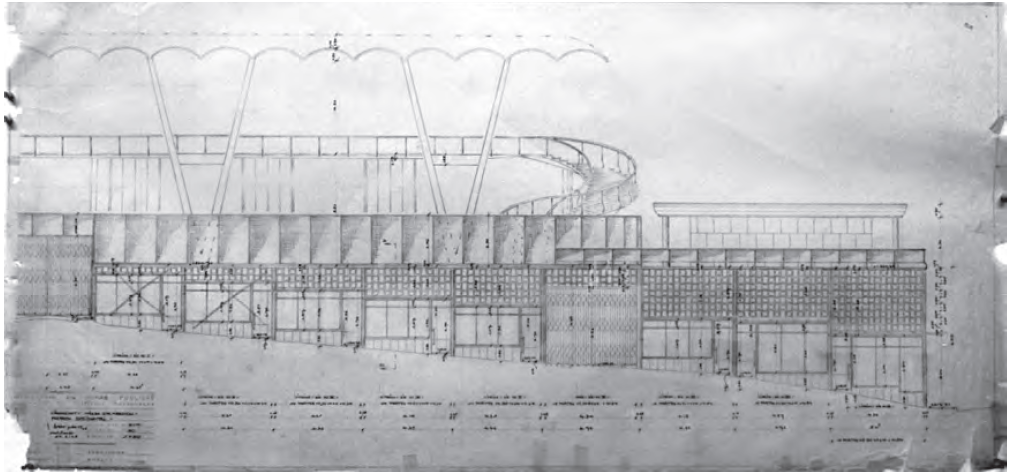  Segmento de la fachada occidental del mercado de Girardot, con estudio dimensional autógrafo de Rother. Fuente: Archivo del Museo de Arquitectura Leopoldo Rother, Universidad Nacional de Colombia.