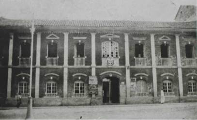 Fachada de la gobernaci&oacute;n despu&eacute;s de la remodelaci&oacute;n de 1915