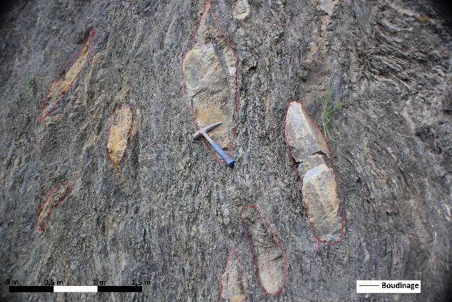 Afloramientos de flysch y estructuras deformadas, Formaci�n Yunguilla (Cret�ceo).