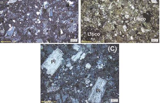 Características petrográficas de rocas piroclásticas de la Formación Noreán. A. IGM-901036 toba de vidrio con fragmentos de cristales en matriz vítrea desvitrificada. B. IGM-901023 toba lítica con fragmentos de líticos y cristales en matriz vítrea desvitrificada. C. IGM-900976 toba de cristales con fragmentos de cristales principalmente de plagioclasa en matriz vítrea desvitrificada.