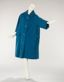 Casaco seguindo a linha estética Trapèze, 1959.