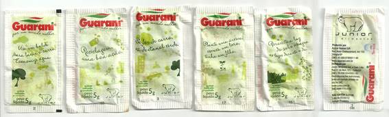 Embalagens do açúcar Guarani.