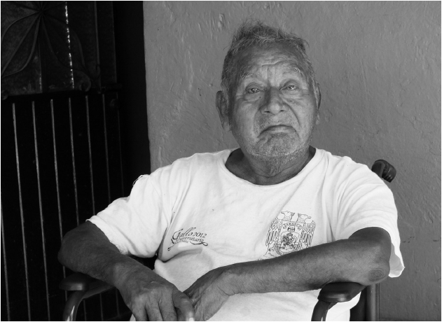 &Uacute;ltima
foto tomada a don Fernando Hern&aacute;ndez Isidro