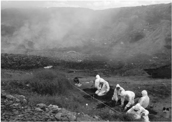 Excavación controlada en el interior del socavón