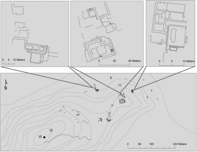 Abajo,
plano general de La Ferrería, Durango. Detalles: izquierda, Casa de los
Dirigentes; centro, Pirámide 1 y patios; derecha, Casa Grande. Elaboración
propia.
