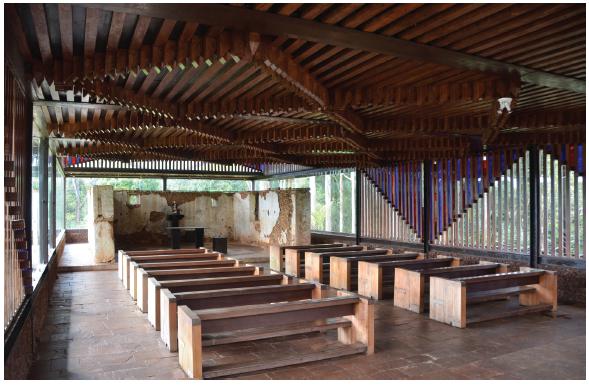 Interior da Capela de Santana ao Pé do Morro, em Ouro Branco, Minas Gerais. 