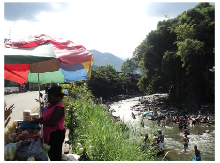 Balnearios y centros recreativos
privados y p&uacute;blicos ocupan ilegalmente parte del cauce del r&iacute;o Pance