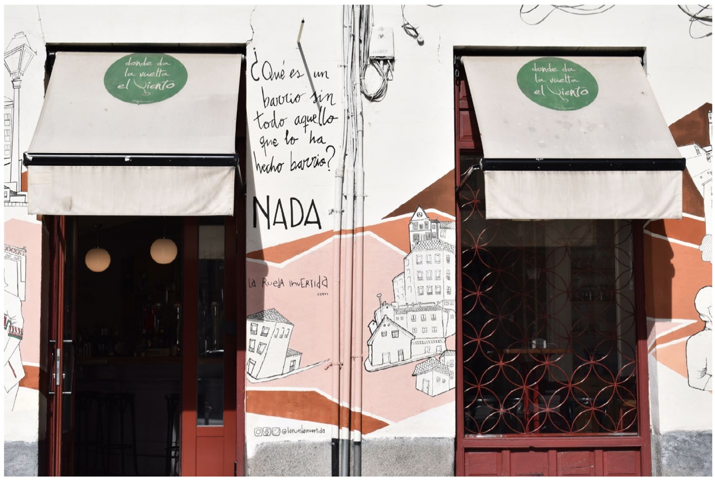 Grafiti identidad flotante grafiti 2.