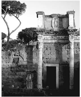 Tempio di Nerva de Roma de 97 d. C.