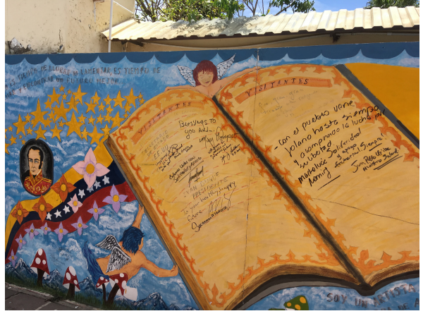 La frontera humanitaria como lugar de batalla geopol&iacute;tica. Oficiales nacionales e internacionales expresan su solidaridad con los proyectos de atenci&oacute;n a los migrantes, incluyendo a los entonces presidente y ministro de Salud de Colombia de ese momento, adem&aacute;s de funcionarios del Departamento de Estado y la Agencia para el Desarrollo Internacional (usaid) de los Estados Unidos.