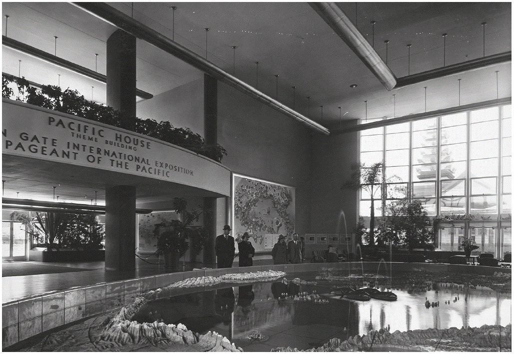 Esther Born, Pacific House (view of the interior), ca. 1939. Ernest and Esther Born Collection, Environmental Design Archives, UC Berkeley.