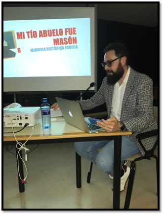 Las narraciones familiares pueden convertirse en trabajos de interés histórico, dejó entrever Felipe Debasa Navalpotro en su exposición.