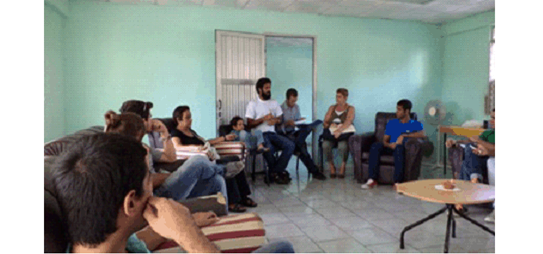 Tormenta de ideas con la participaci&oacute;n de diferentes actores comunitarios.