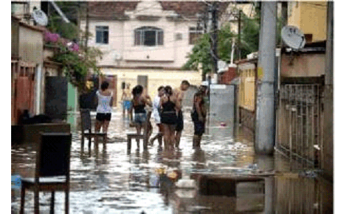 Inundaciones. Mi&eacute;rcoles, 11 de diciembre, 2013 - 20h04. Rio de Janeiro.Brasil.
						