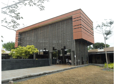 “La Plaza”, Ciudad del Saber, Primer edificio certificado LEED “Oro” en Panamá.