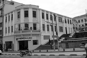 Edificaci&oacute;n en la Avenida 10 de agosto N14-42. 