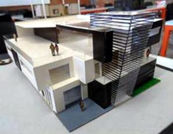 (izquierda). Construcción de maqueta arquitectónica. Planeación, fabricación y presentación de modelos arquitectónicos 