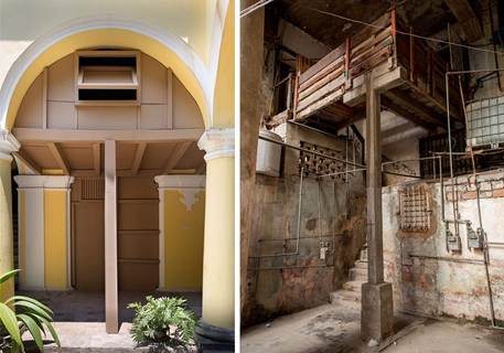 Izquierda. Casa de la Obra Pía. Instalación en cartón corrugado de casa encajada en un área debajo de una escalera y ampliación de un cuarto hacia el arco que colinda con un patio. La habitación está suspendida en el aire y sostenida con un apuntalamiento, 250 x 300 cm aprox. Derecha: Aguiar 261. Documentación fotográfica de detalle de un puente autoconstruido para acceder a las viviendas de una ciudadela.