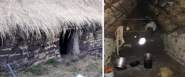 Dinteles de champa y pisos de tierra.
