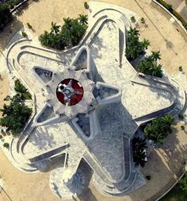 La planta del monumento a Jos&eacute; Mart&iacute; de La Habana se inspir&oacute; en una estrella, componente ic&oacute;nico de la bandera cubana. 