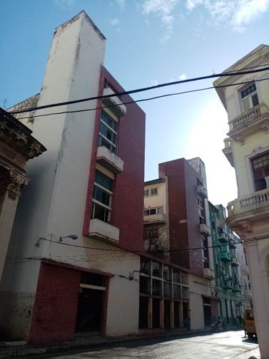 Conjunto de viviendas econ&oacute;micas de la calle Espada No. 5-7, Centro Habana, 1946 (Tabla 1, No. 3).