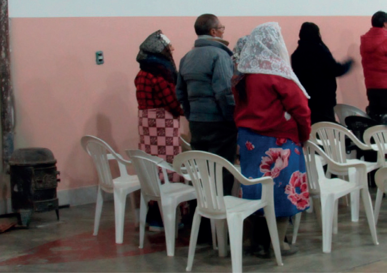 Mujeres andinas con velo en Abra Pampa, 2018. Fuente: propia.