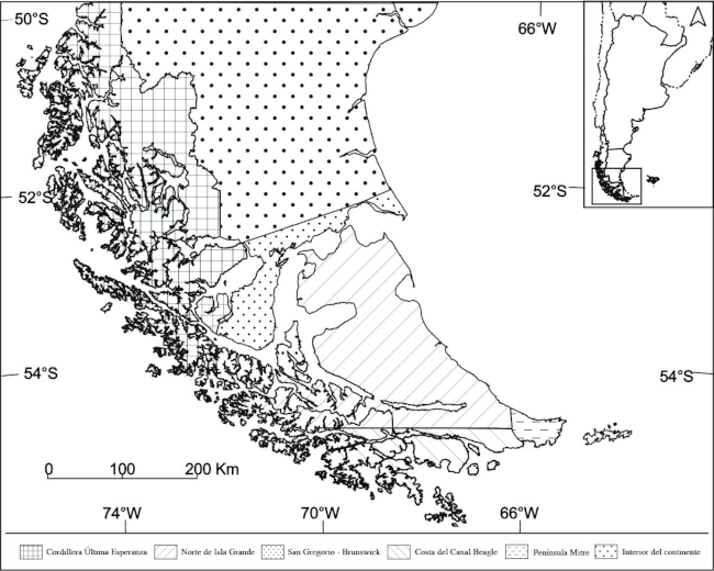 Mapa geof&iacute;sico de la regi&oacute;n de Patagonia Austral, donde se diferencian las cinco zonas indicadas: Costa del Canal Beagle, Pen&iacute;nsula Mitre, Norte de Isla Grande, San Gregorio Brunswick, Cordillera de &Uacute;ltima Esperanza (reeditado de Borrero, Guich&oacute;n, Tykot, Kelly, Prieto y C&aacute;rdenas., 2001).