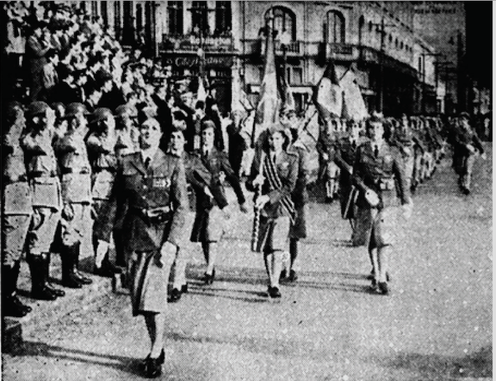 Desfile em S&atilde;o Paulo, 1943