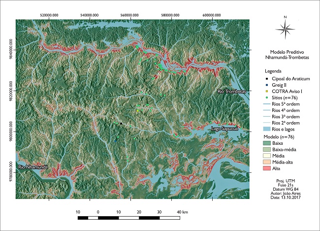 Modelo arqueol&oacute;gico preditivo para a regi&atilde;o do baixo curso dos rios Nhamund&aacute; e Trombetas. O modelo reflete o j&aacute; conhecido padr&atilde;o de maior incid&ecirc;ncia de s&iacute;tios nas proximidades dos grandes rios e lagos, evidenciando a &aacute;rea de interfl&uacute;vio com esparsos epis&oacute;dios de locais com alta probabilidade desta ocorr&ecirc;ncia. O s&iacute;tio Cipoal do Araticum e as &aacute;reas do entorno foram classificados entre locais de m&eacute;dia para baixa probabilidade de ocorr&ecirc;ncia de s&iacute;tios arqueol&oacute;gicos.