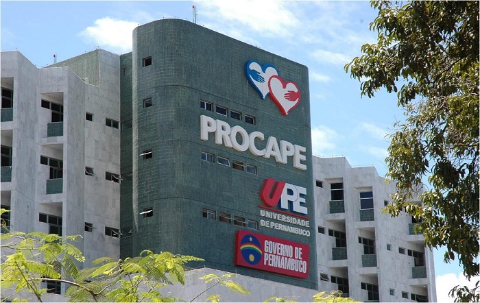 Pronto-Socorro Cardiológico Universitário de Pernambuco Prof.
								Luiz Tavares (PROCAPE), Recife, PE.