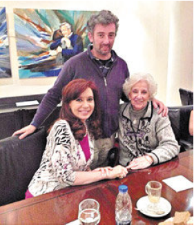 Cristina Kirchner, Ignacio Carlotto Montoya and Estela de Carlotto at the presidential residence