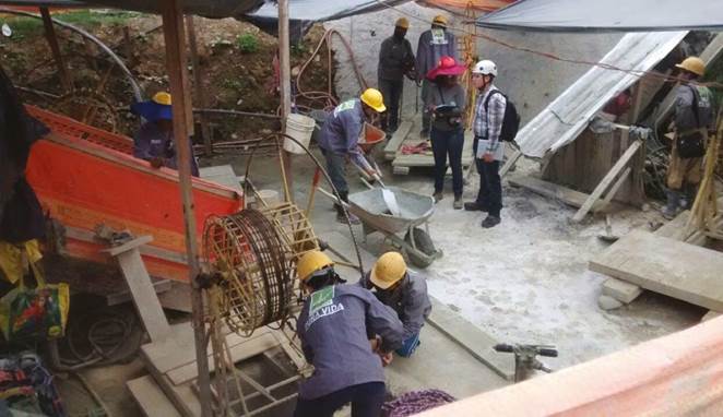 Oficio de la piler&iacute;a, pareja de pileros y molinete (2014)