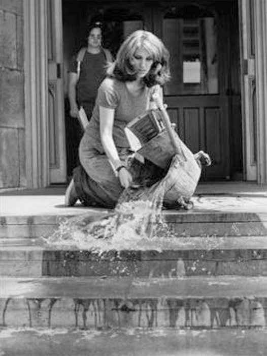 Mierle Ukeles (1973). Hartford Wash: Washing, Tracks, Maintenance: Outside.
