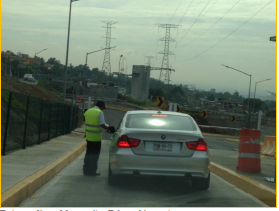 La Superv&iacute;a Poniente.  