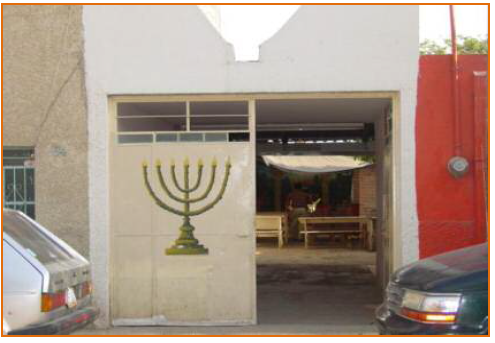 Casa de oración de la Luz del Mundo ubicada en la calle Pedro Moreno, Guadalajara, Jal