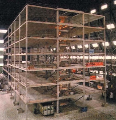 Perspective of the reinforced concrete prototype structure designed for the Cardington fire simulation experiment